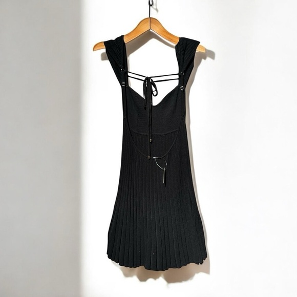 🌻NEW w.tags FREE PEOPLE Black Cherie Mini Dress Size Medium - Picture 7 of 13